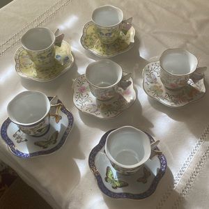 Six teacups and saucers in great condition. One chip on saucer as shown.